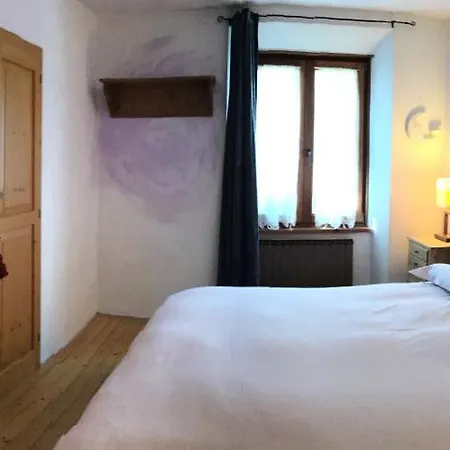 Anemone Rosso Apartament